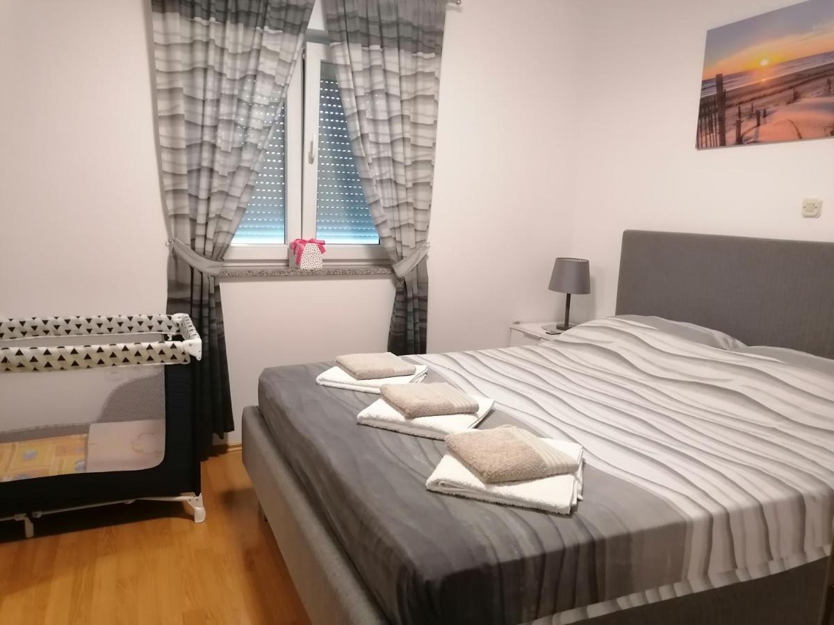 Suncica Apartman *